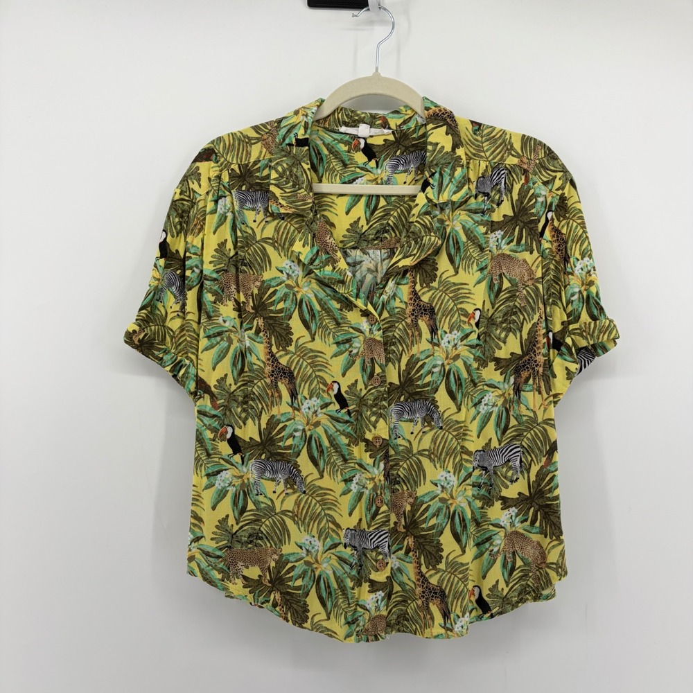 Jane + Delancey Large Yellow Green Safari Tropical Animal Print Button Up Shirt‎